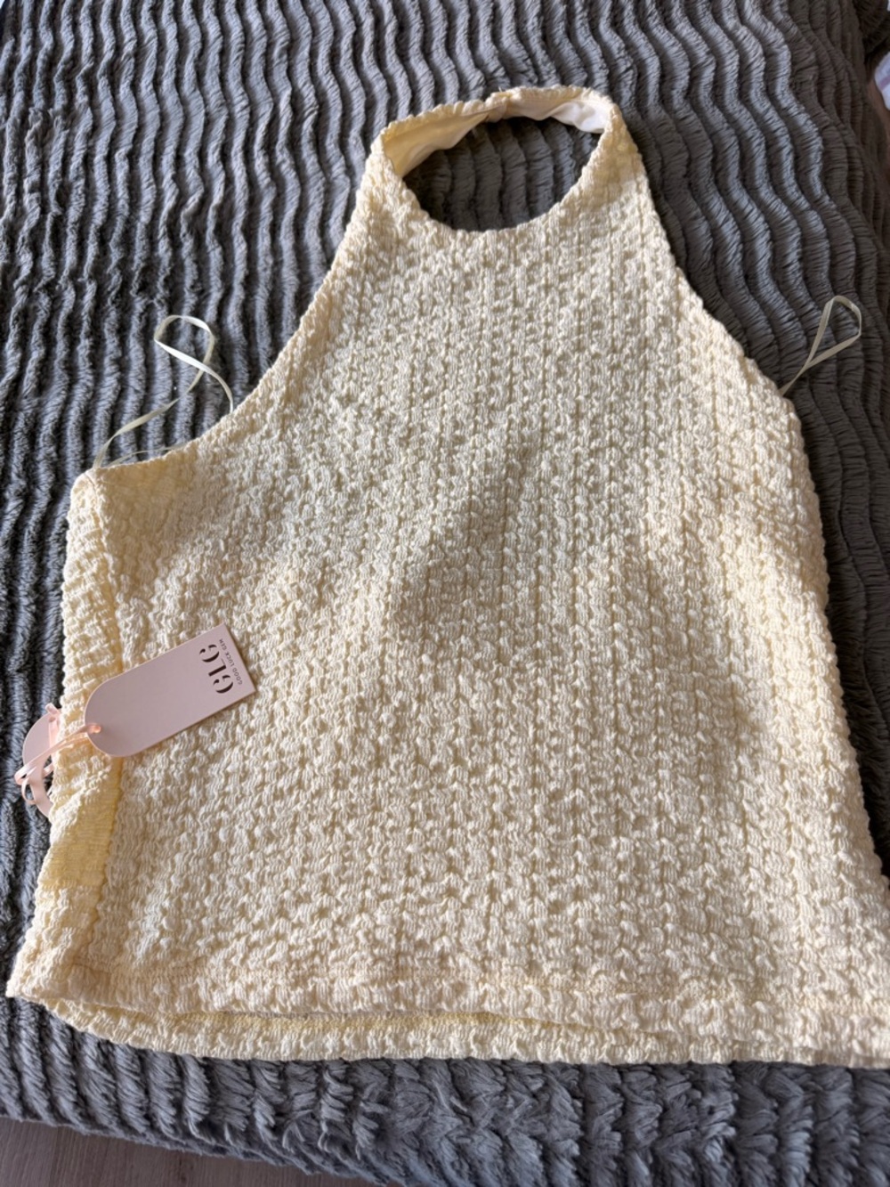 LG butter yellow Textured Halter Tank Top - Women